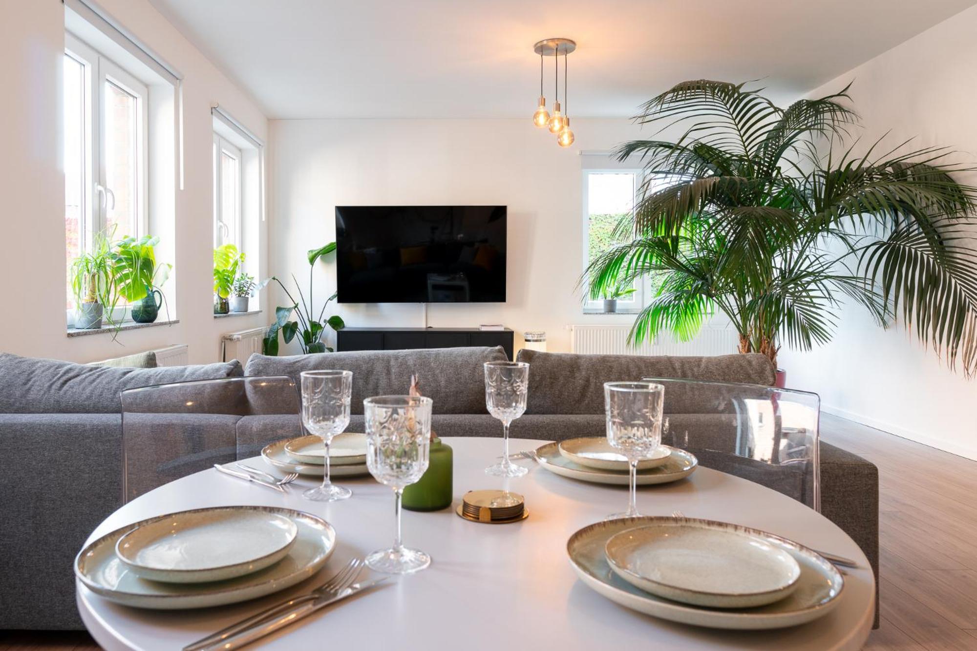 Luxurioeses Apartment, 10Min Innenstadt, Parkplatz Эрфурт Экстерьер фото