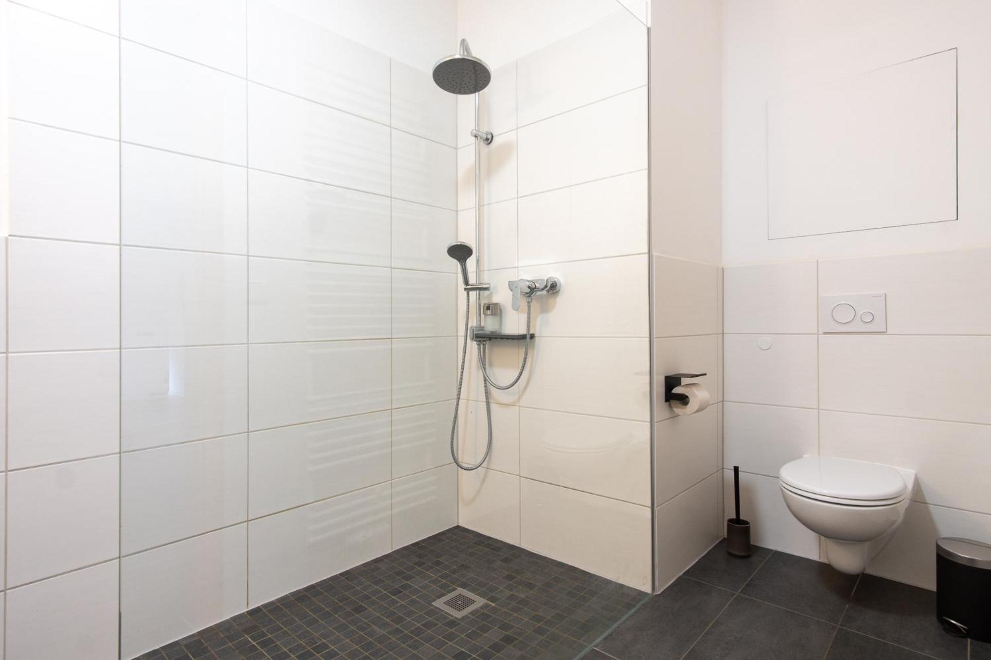Luxurioeses Apartment, 10Min Innenstadt, Parkplatz Эрфурт Экстерьер фото